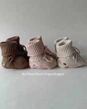Laden Sie das Bild in den Galerie-Viewer, Baby Schuhe Sagacopenhagen 🇩🇰