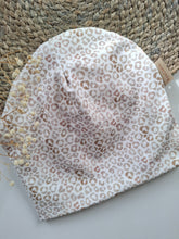 Laden Sie das Bild in den Galerie-Viewer, Beanie Leo Byolsen